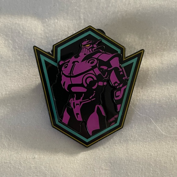 Lightyear Space Ranger Pin - Picture 1 of 3